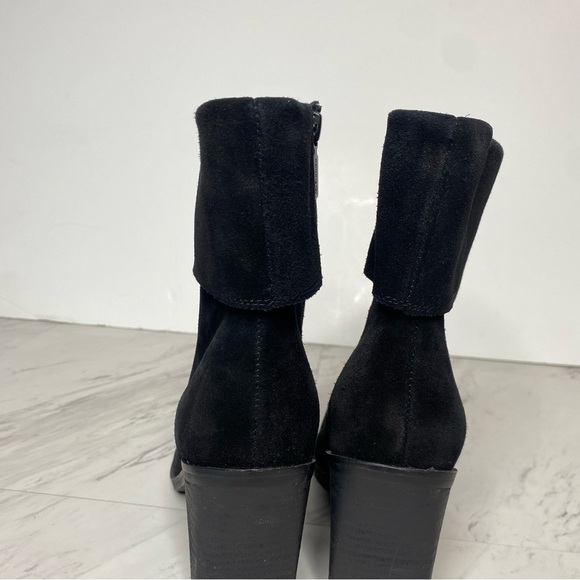 Blondo Sidnee Black Suede Heeled Bootie 7 - Picture 5 of 15